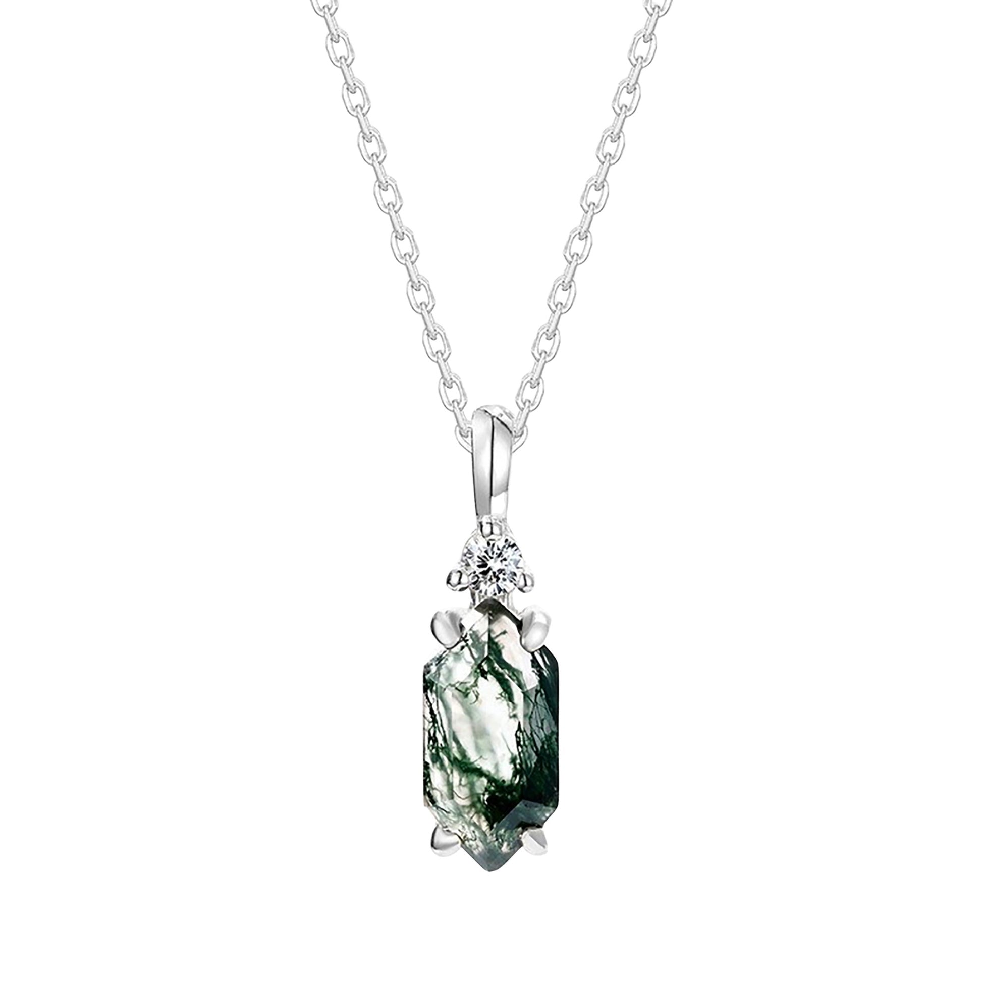 Korrigane Rectangular Moss Necklace
