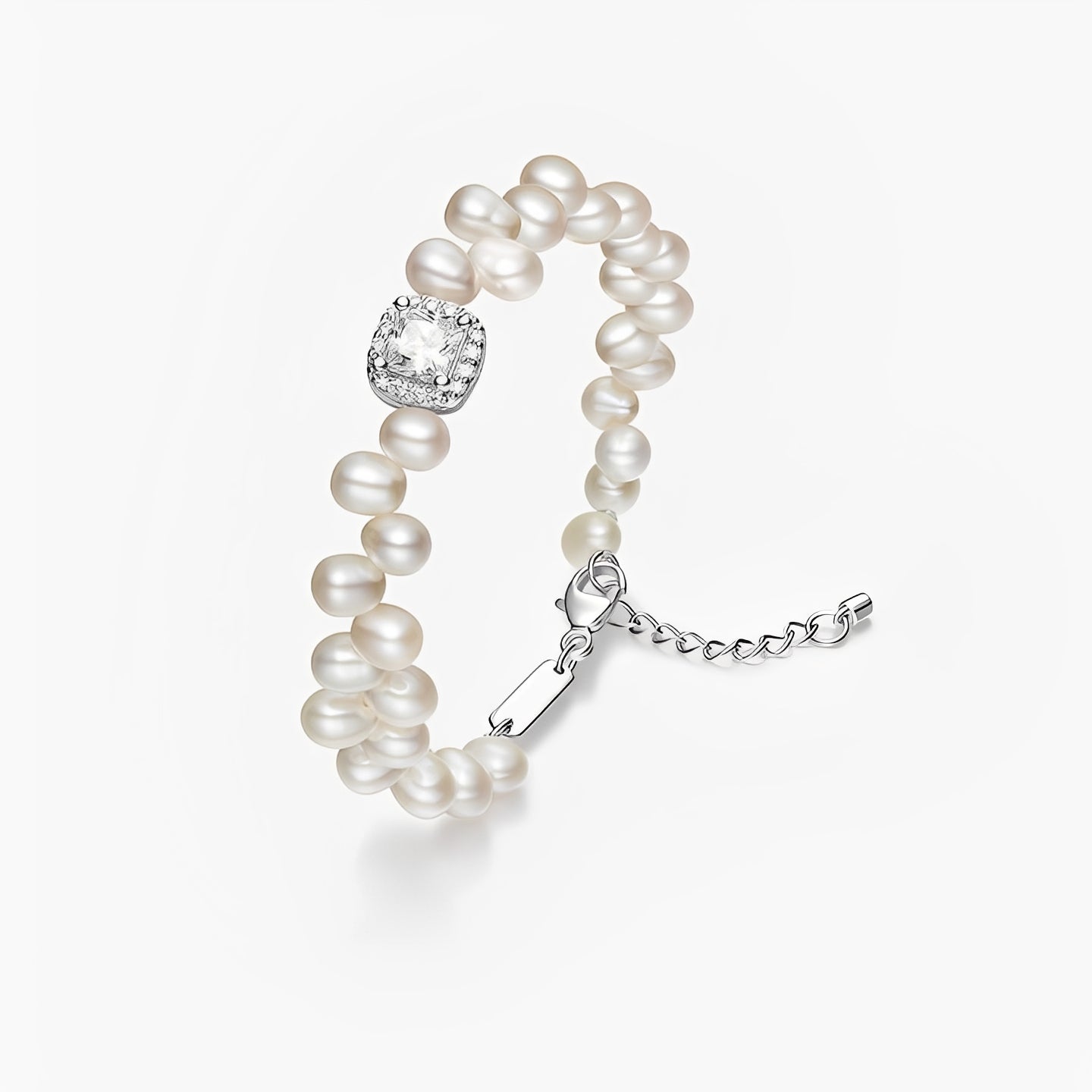 Laurène White Pearl Bracelet