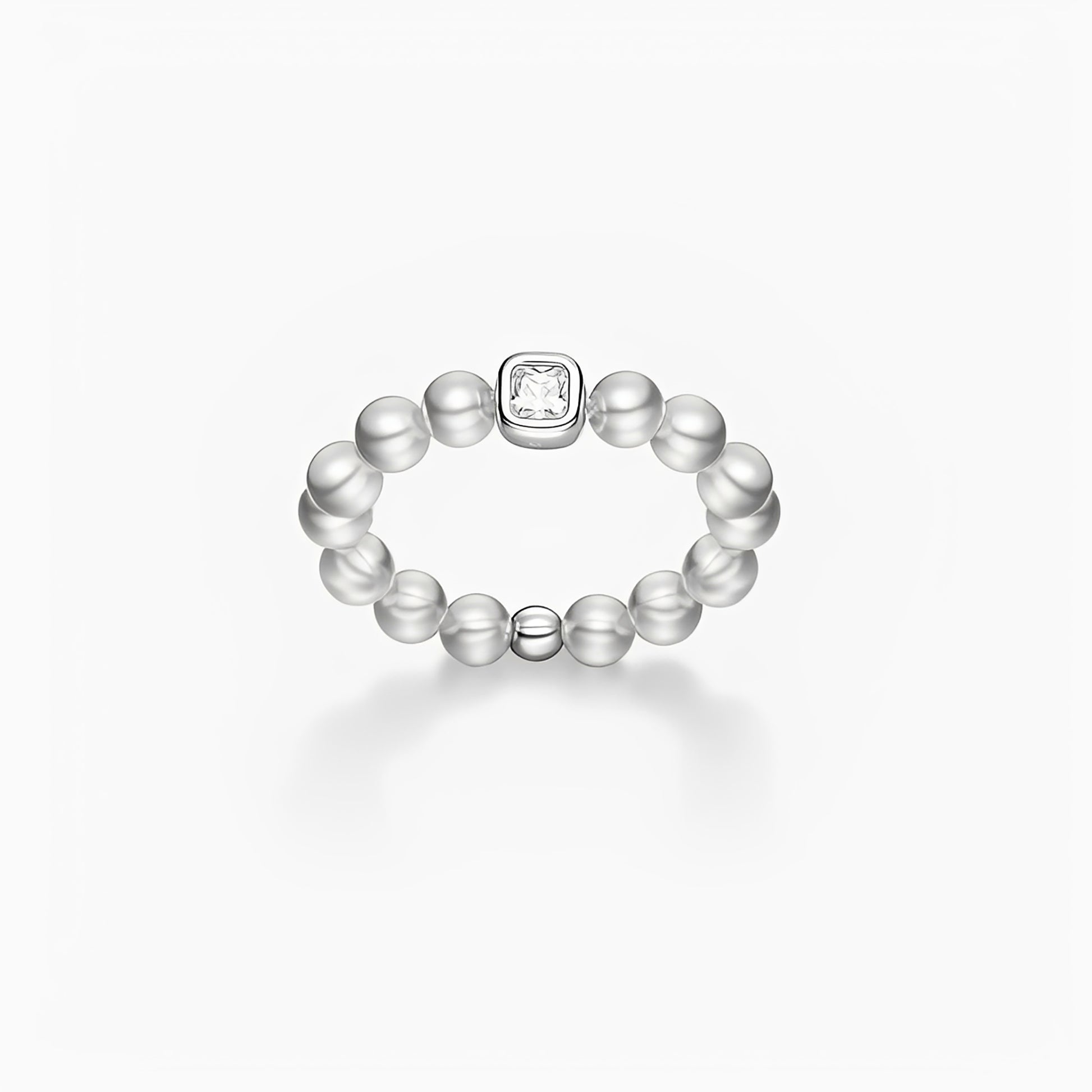 Liléa Gray Pearls Ring