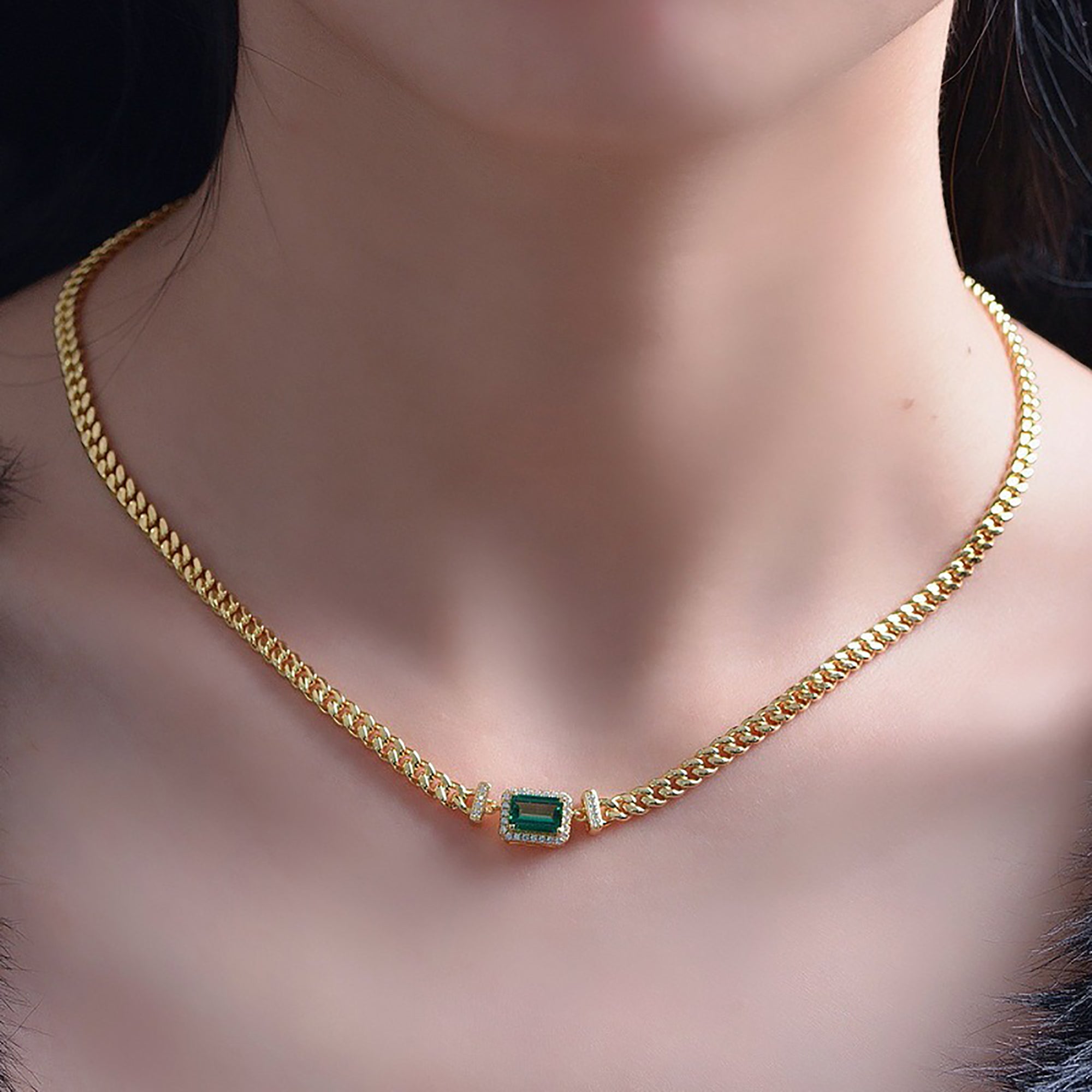 Maëliss 14K Gold Green Cushion Necklace