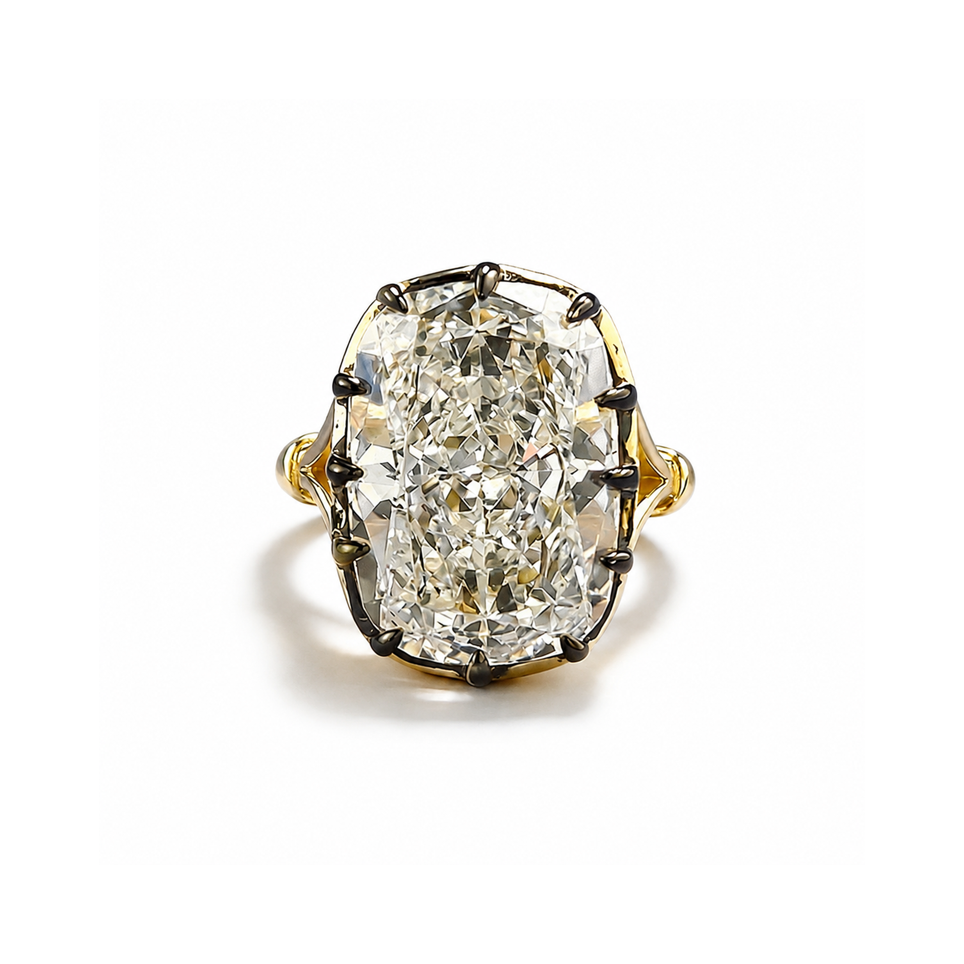 Marcelle 18K Gold Cushion Ring