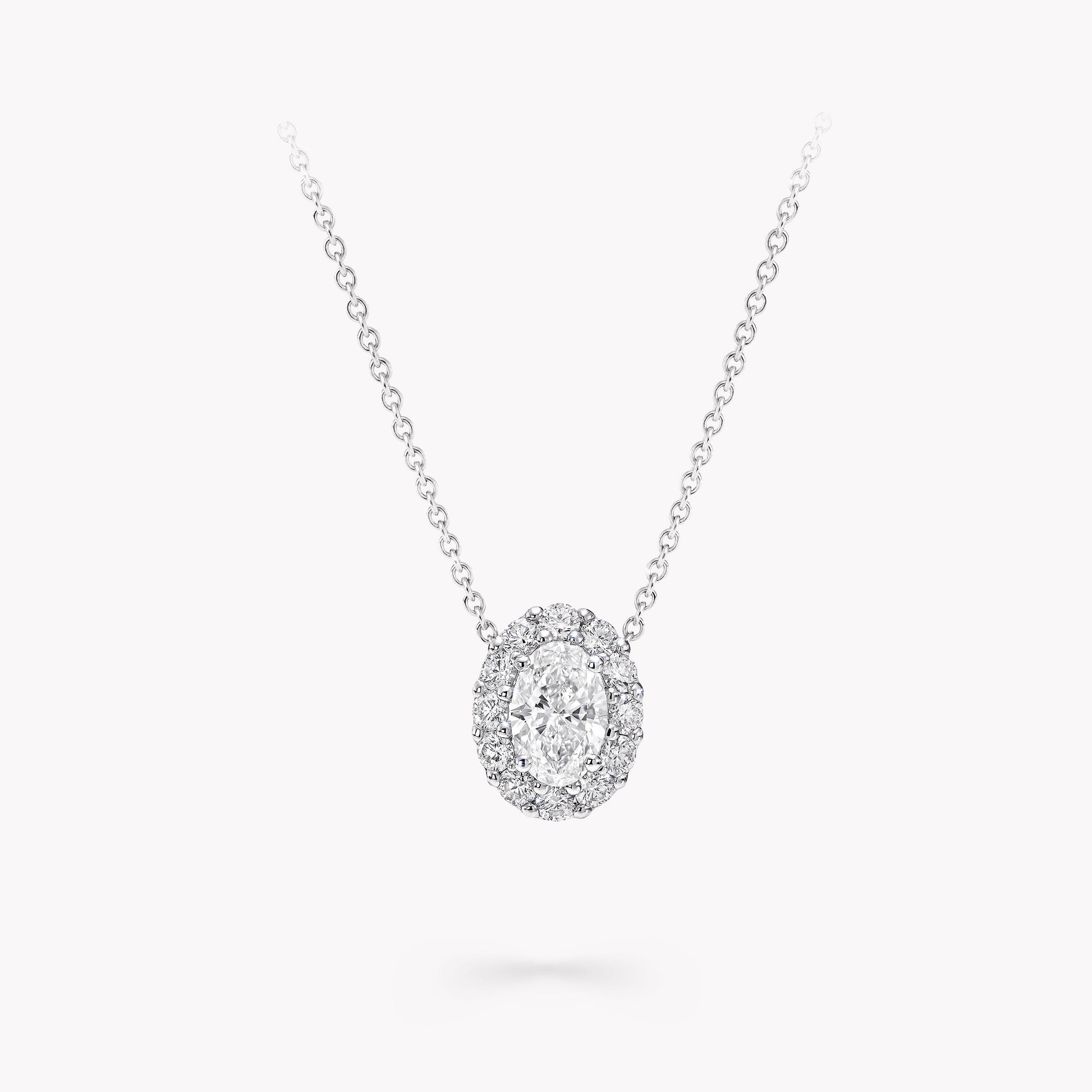 Marlène Lively Oval White Necklace