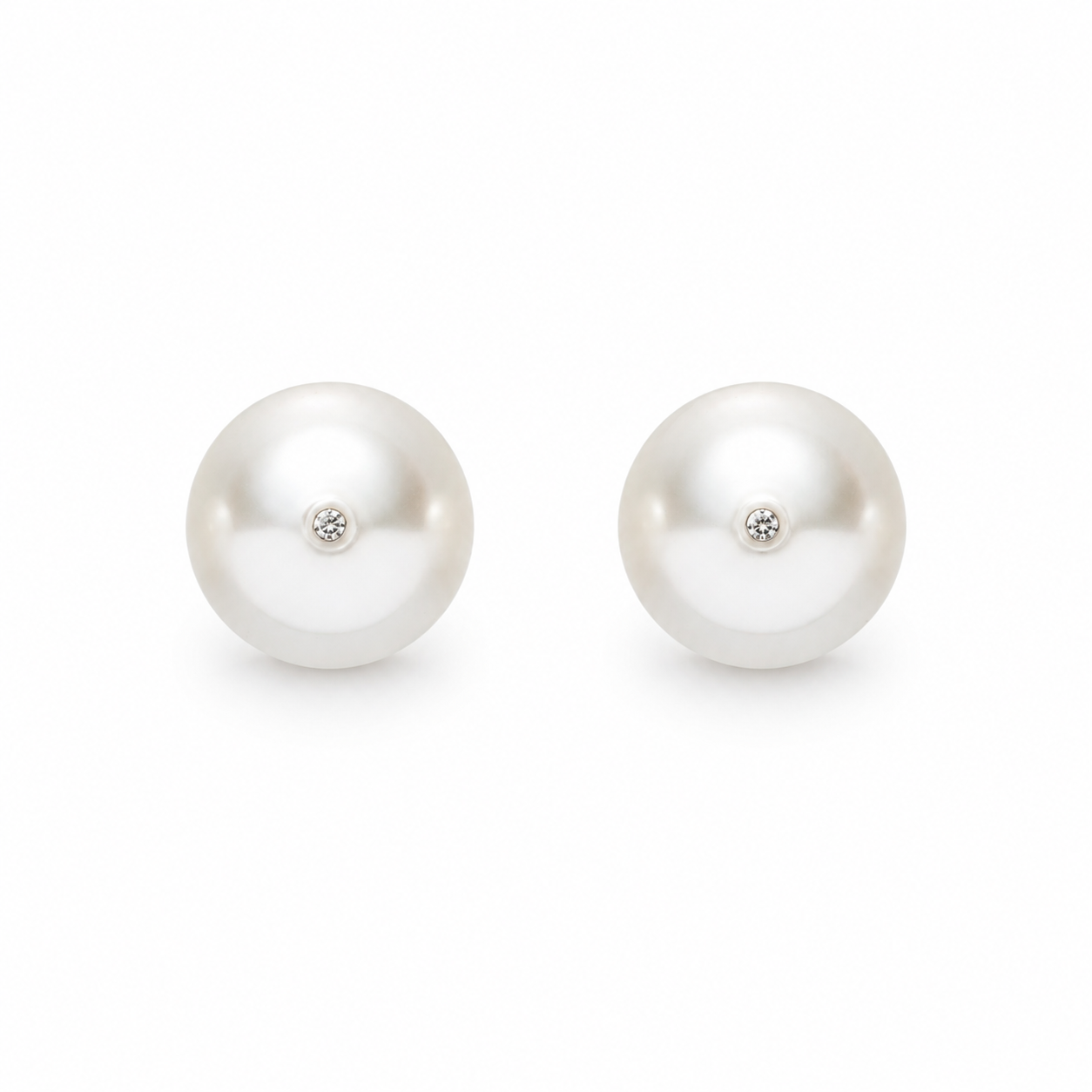 Mathilda Accent Pearl Earrings