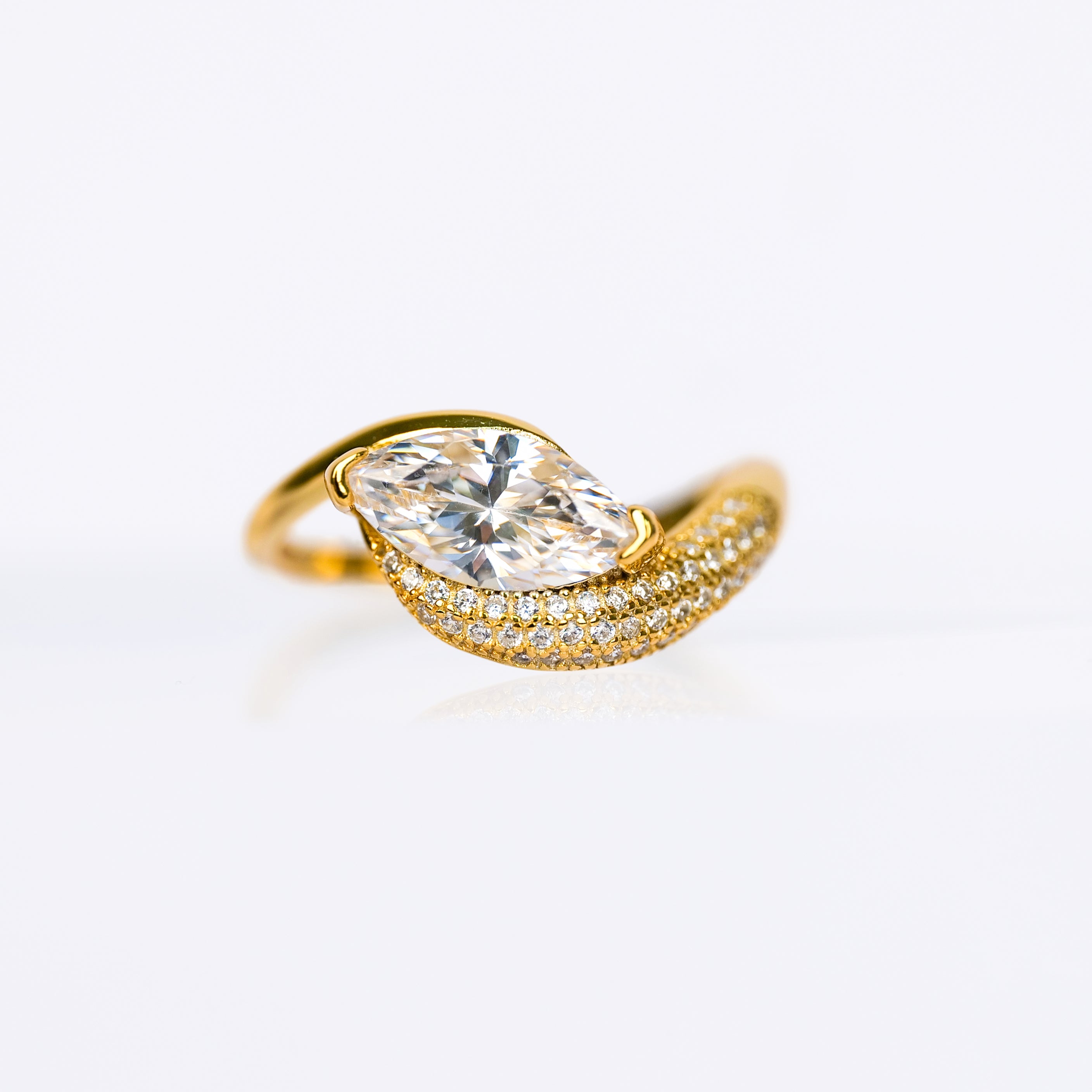 Nicola 14K Gold Marquise Ring