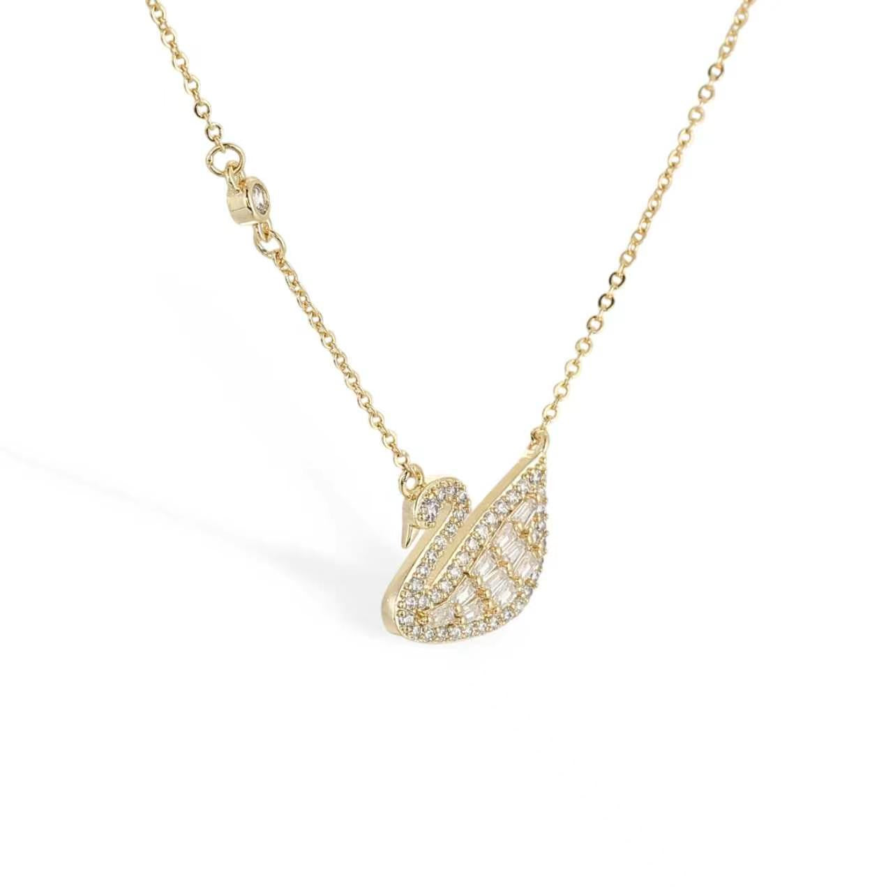 Odette White Round Crystal Necklace