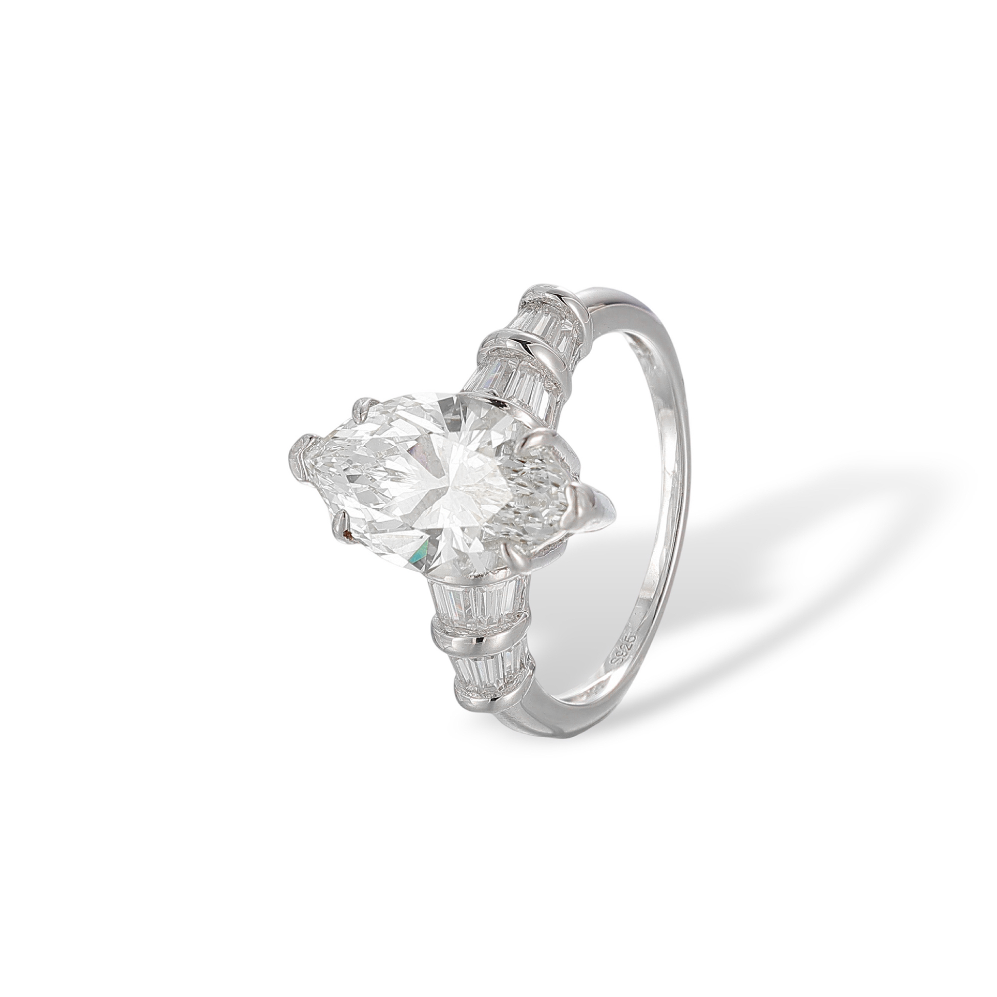 Olina Marquise Ring