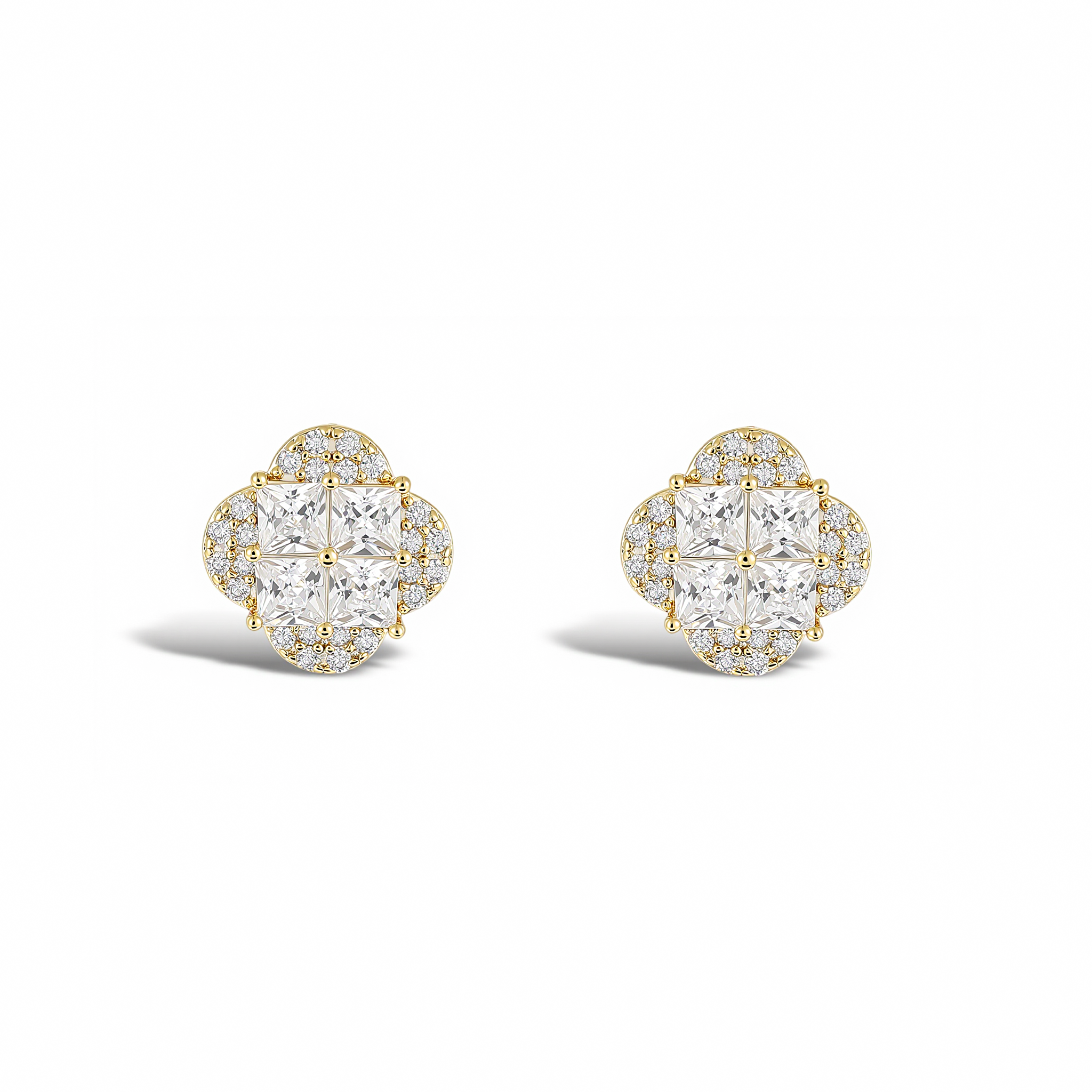 Petale 14K Gold Floral Stud Earrings