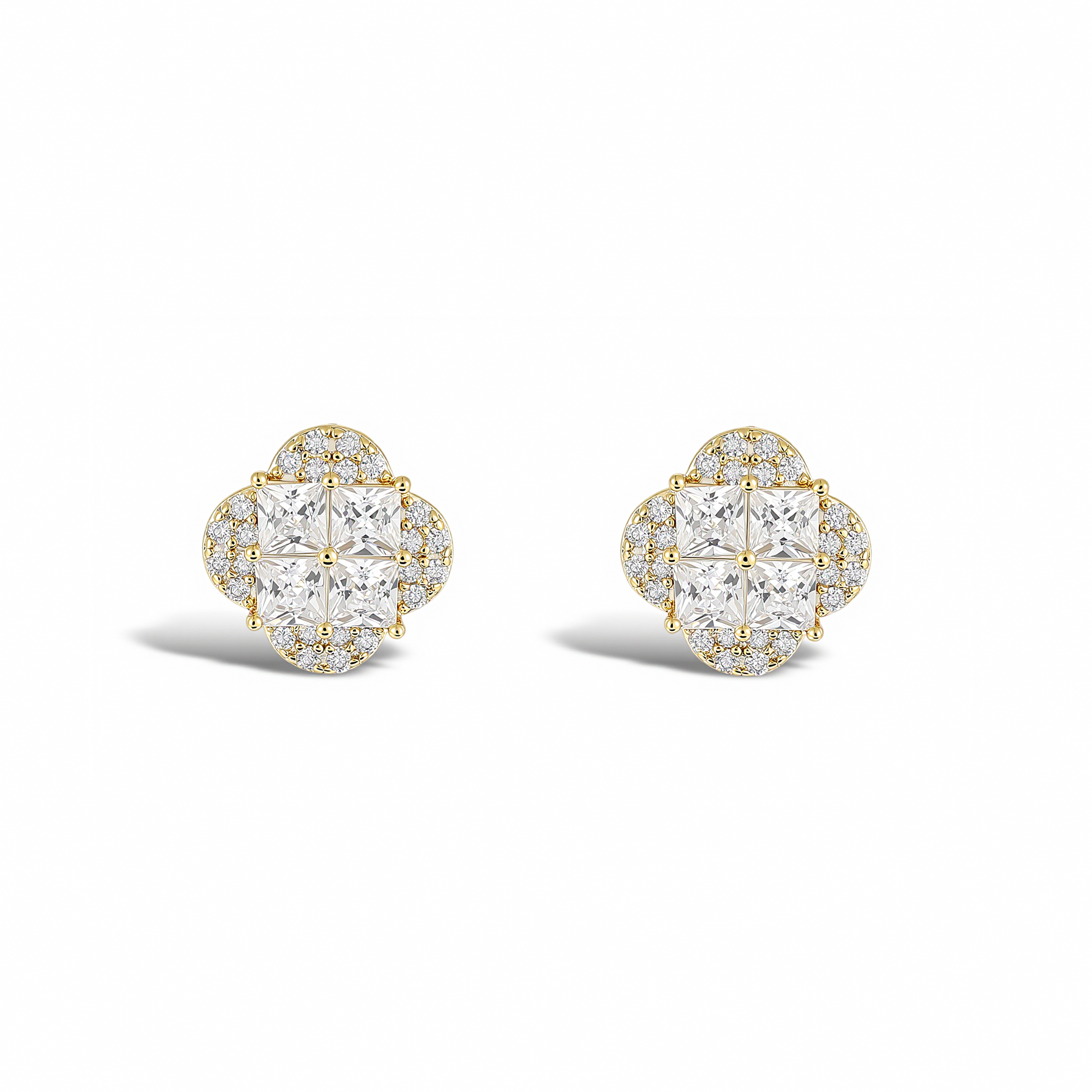 Petale 14K Gold Floral Stud Earrings