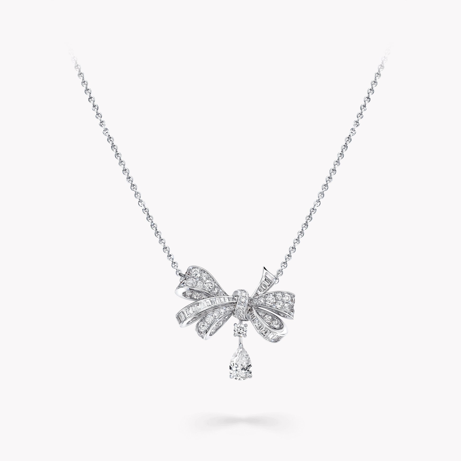 Rayé White Butterfly Necklace