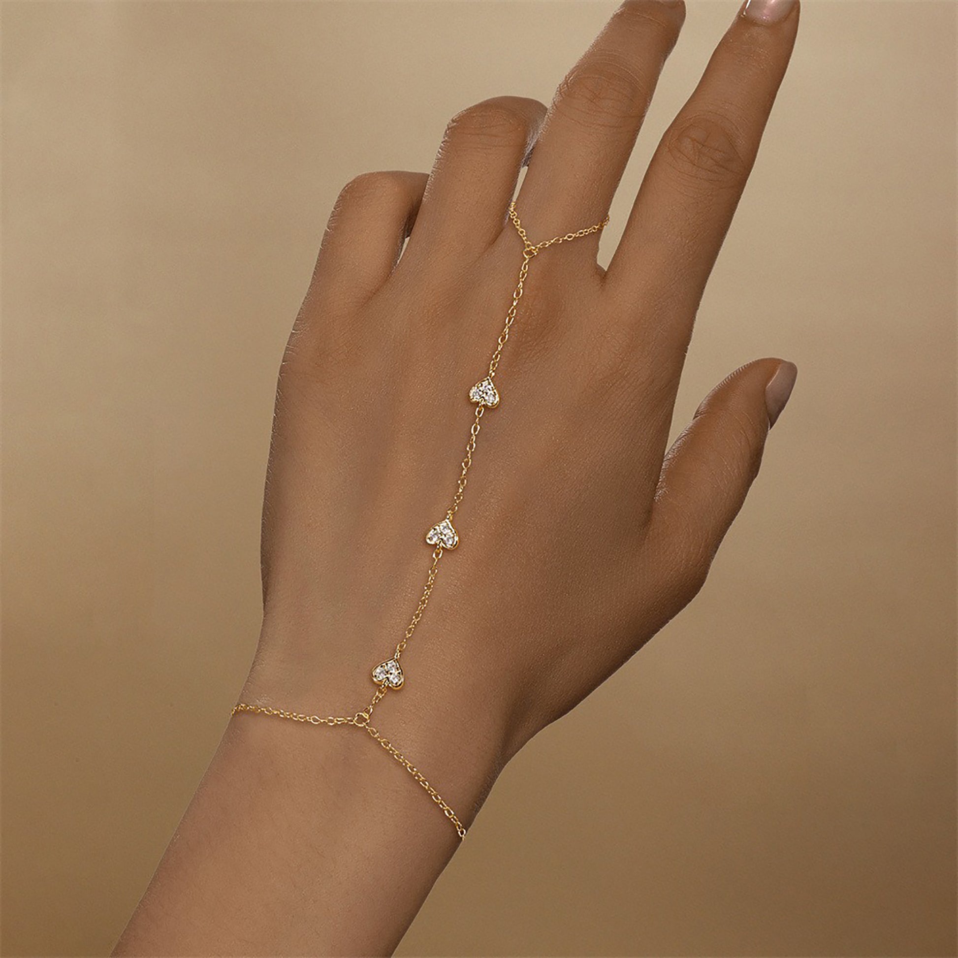 Stella 14K Gold Heart Linked Finger Bracelet
