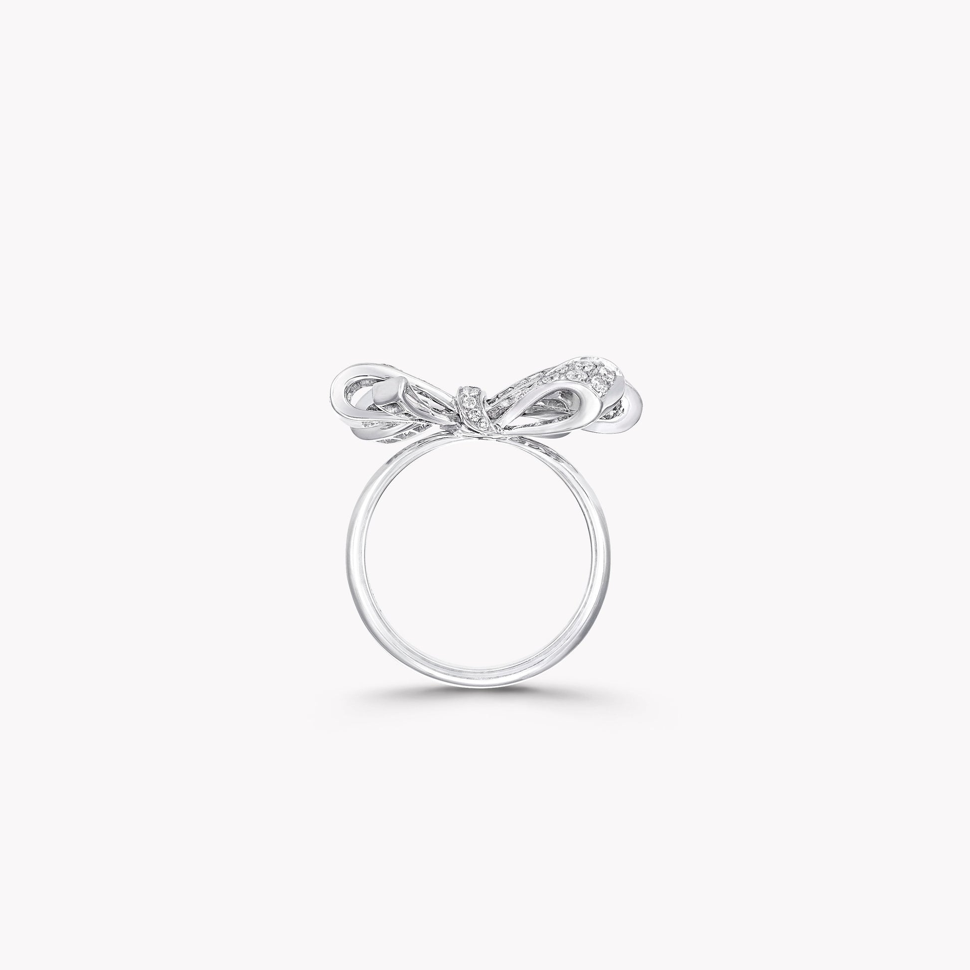 Stylisé White Butterfly Ring