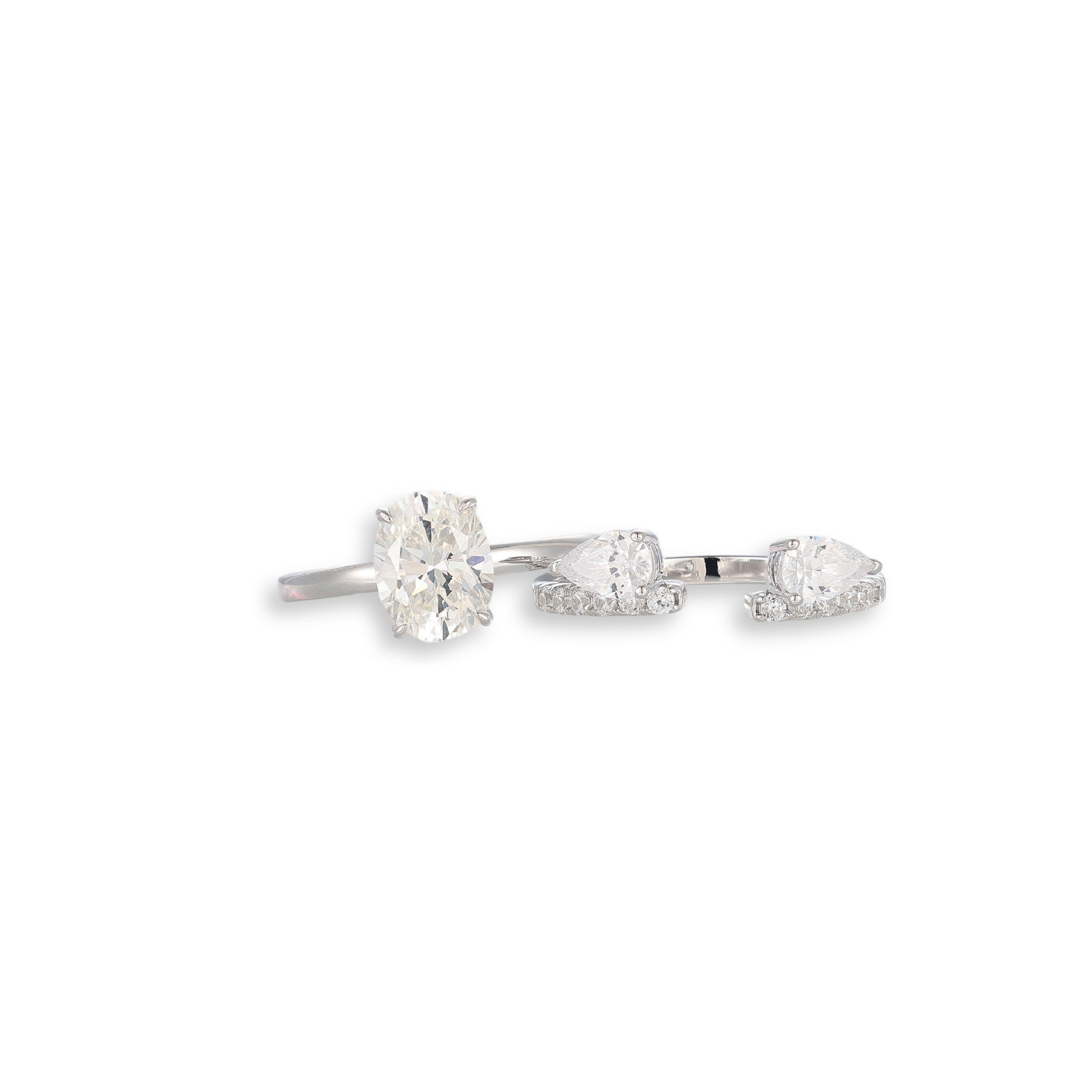 Yasmin White Oval Teardrop Ring Set
